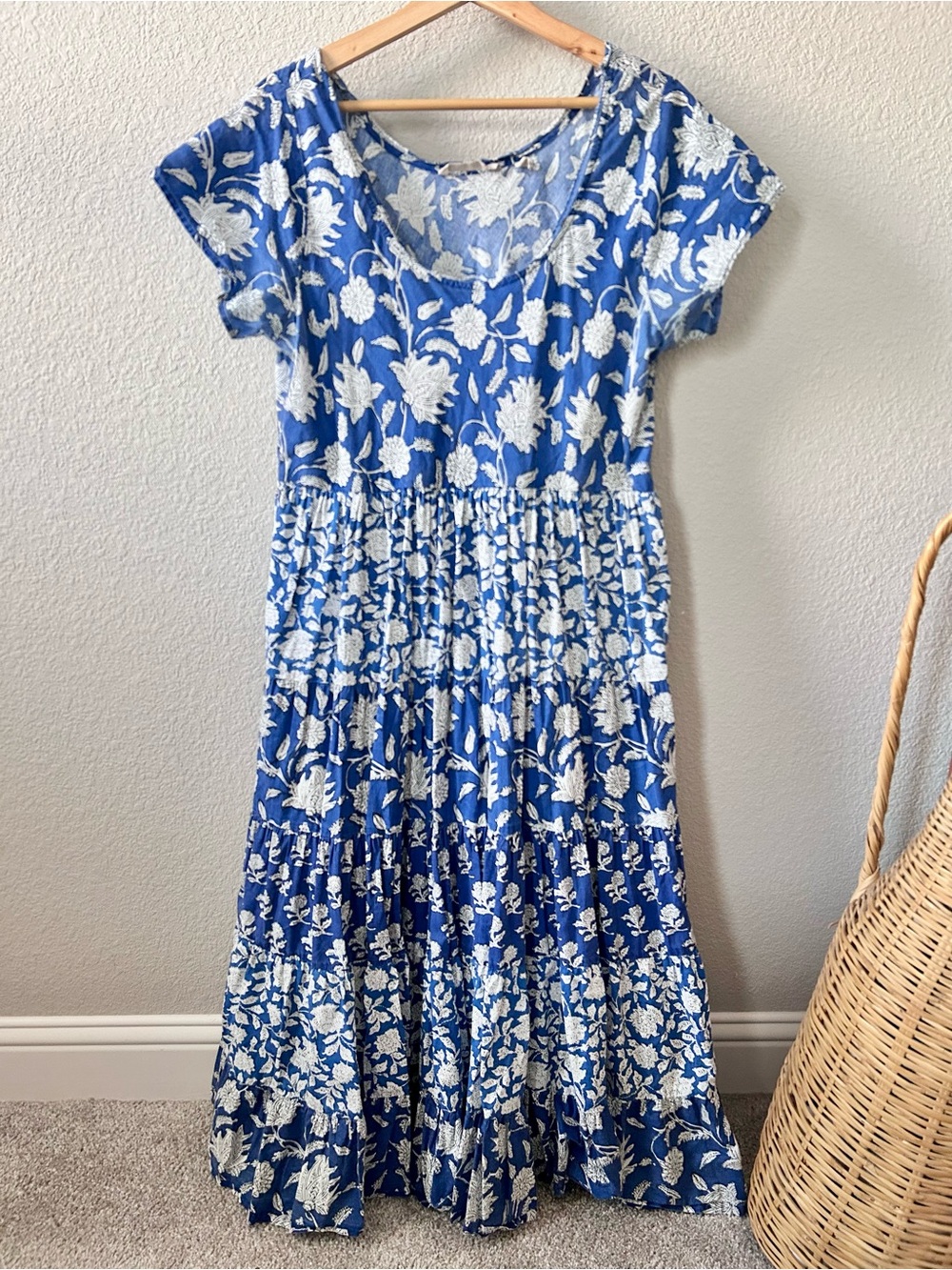 Soft Surroundings Boho Blue Floral Print Tiered Maxi Dress Size Large